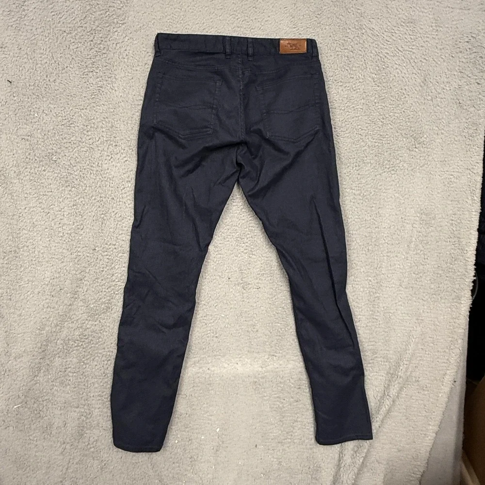Rodd & Gunn pre owned